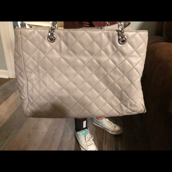 Michael Kors Susannah Gray Purse - Picture 4 of 7